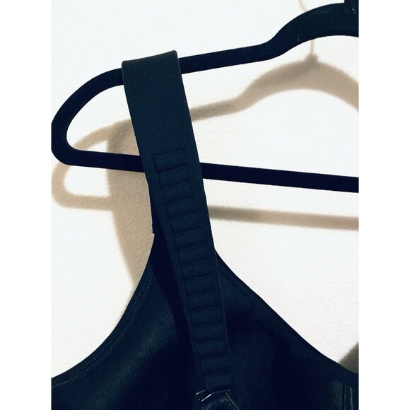 LIVI Sports Bra Womens 46DD Gray Black Max Support Underwire Wicking Workout - Picture 5 of 7